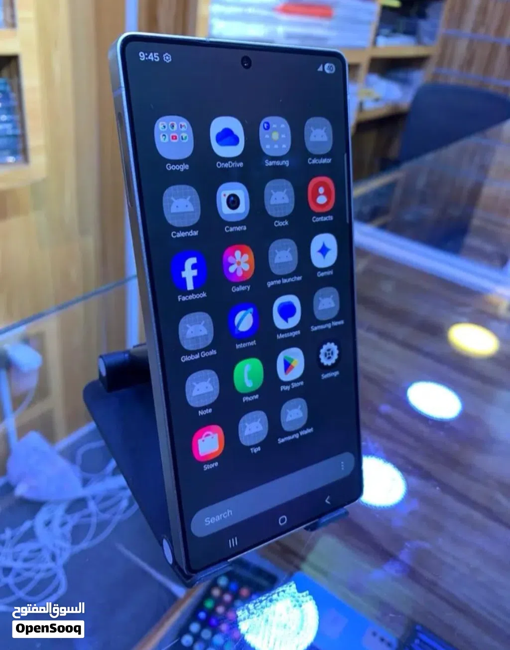 مساحة S25 ultra 1TP نظيف جدا مع هدايا قيمة بقيمة 14 ريال