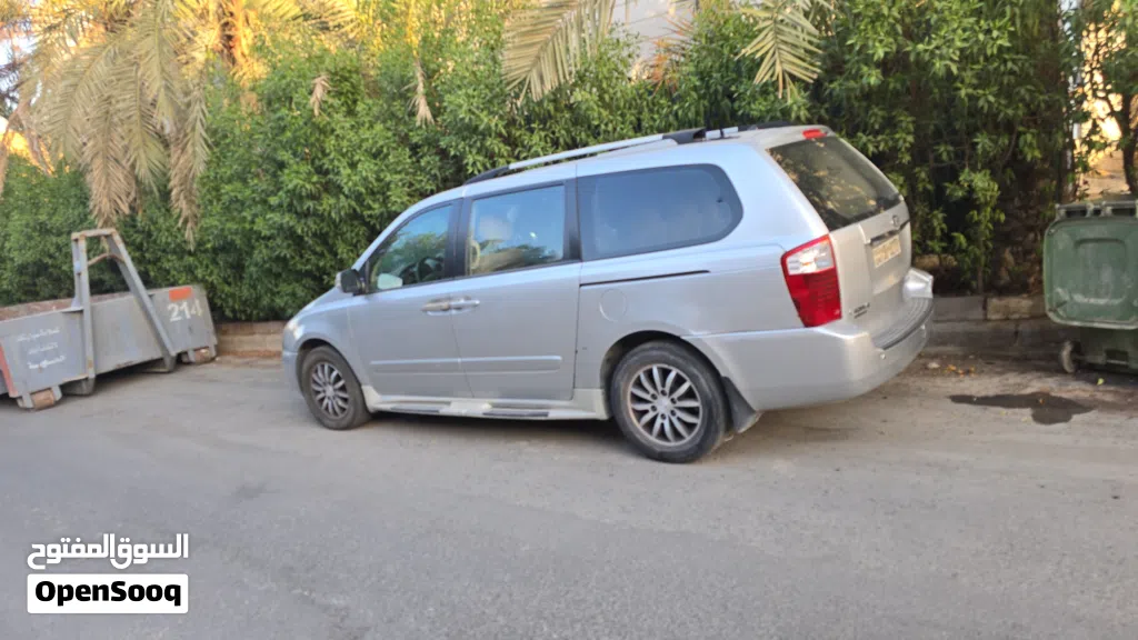 Kia Carnival LX