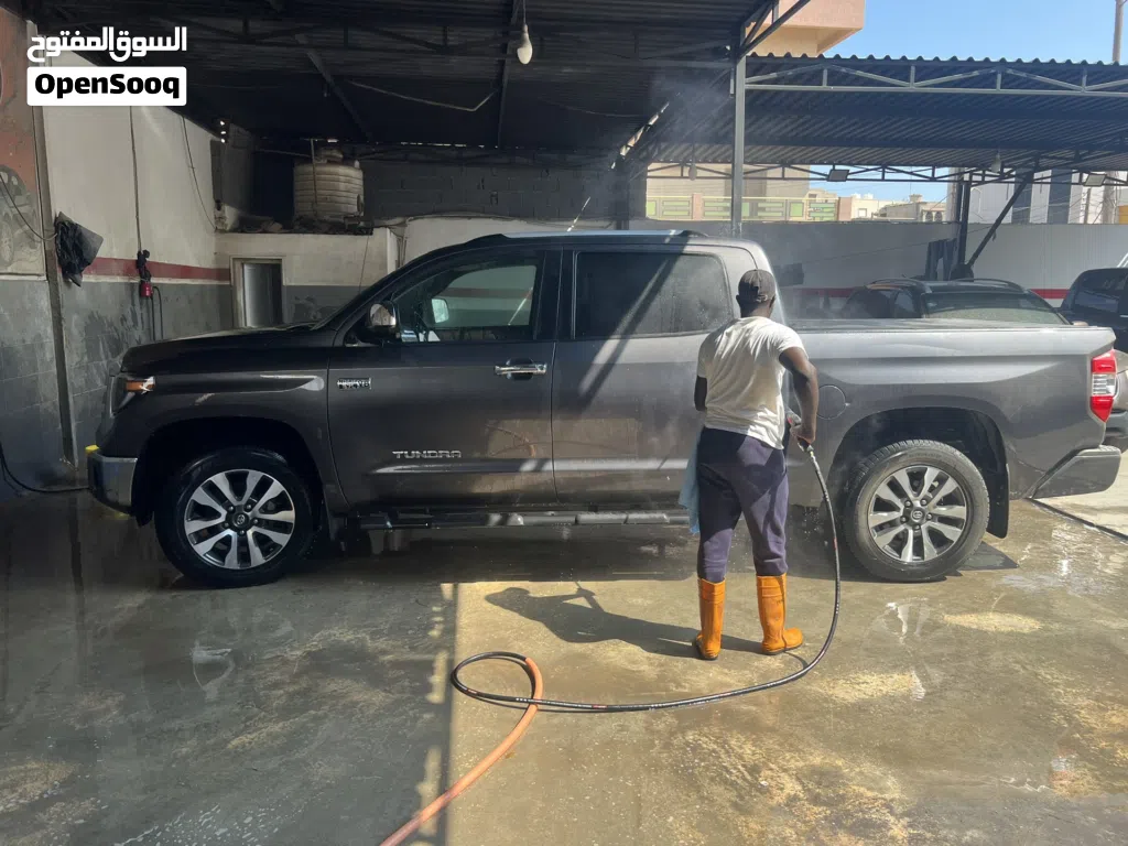 Toyota Tundra Limited