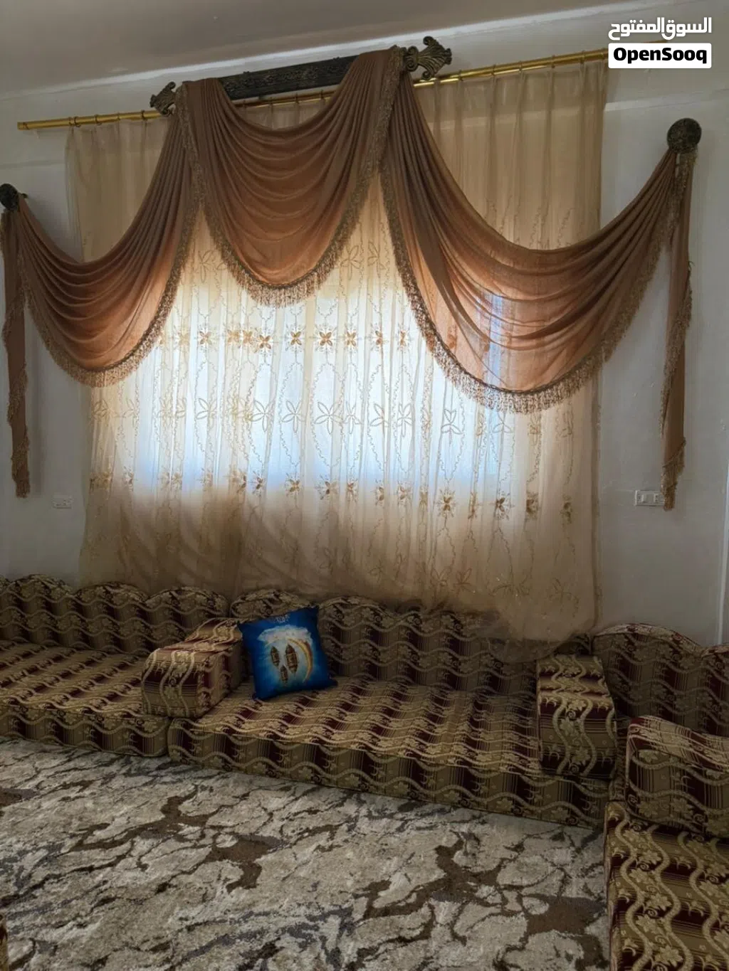 برادي بحاله. وكاله. بسعر. مغري. جداااا. العداد اتنتان. سعر 20 دينار. برداايتن نفس حجم