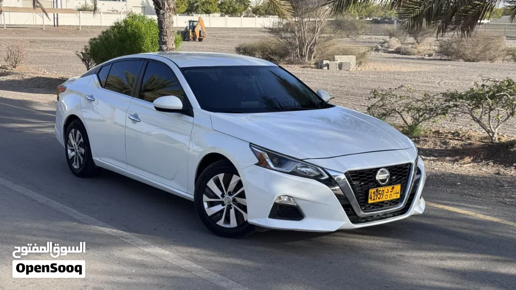 Nissan Altima S