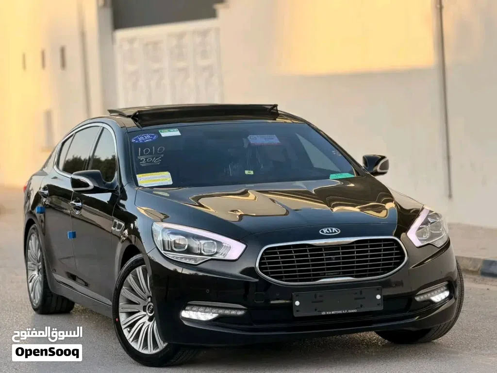 كيا كوريس VIP