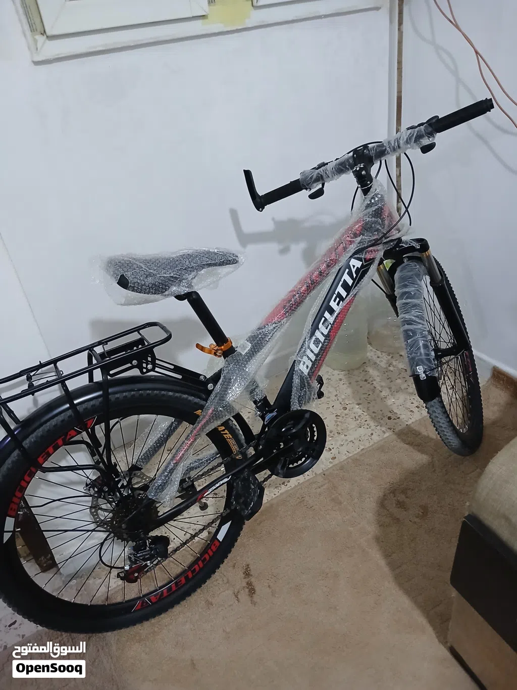 السلام عليكم دراجة جديدة ربي يبارك بالنايلو رقمها24 السعر ساوم