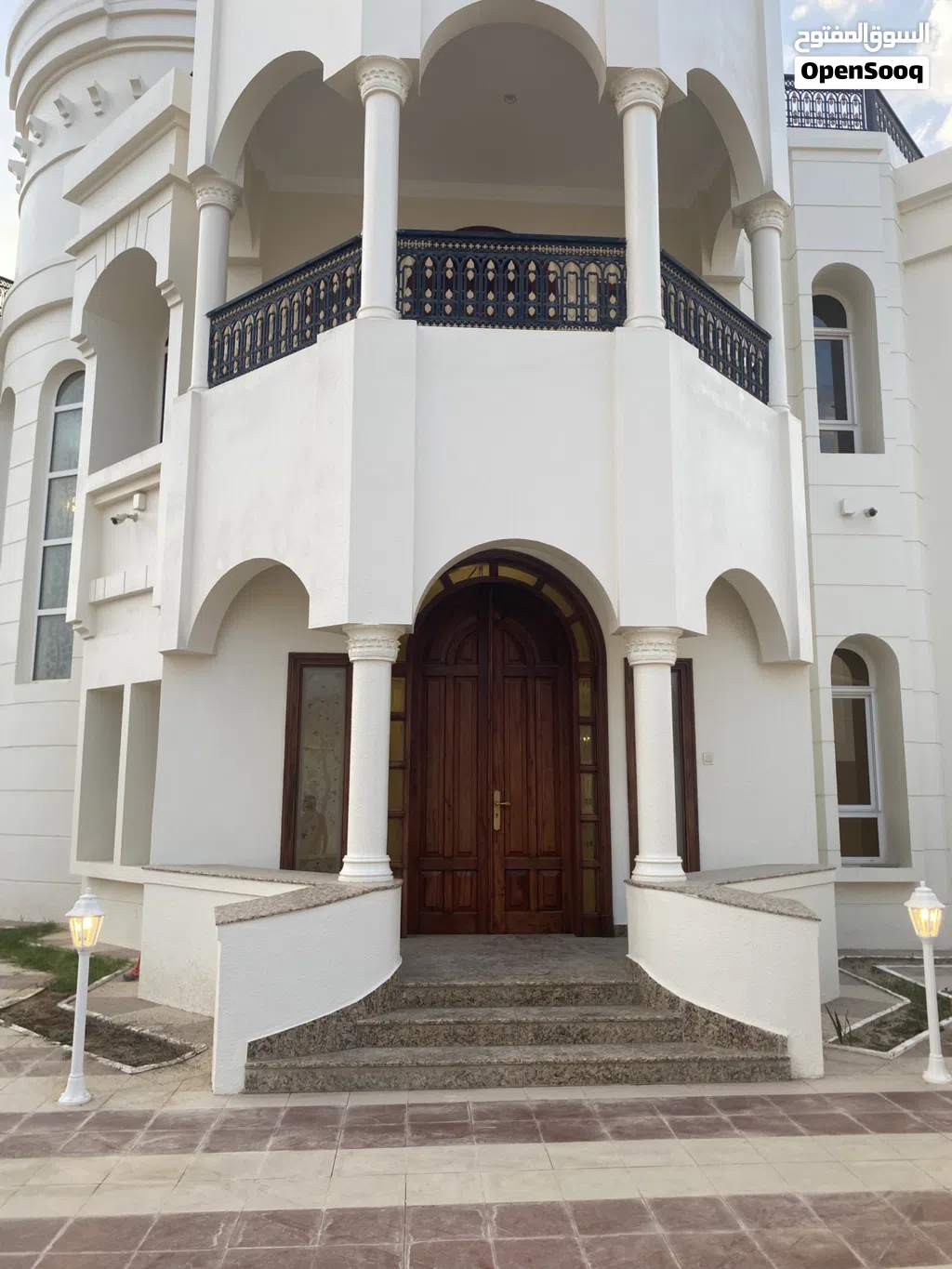 Modern Villa for Rent in Bowsher Suitable for Residential