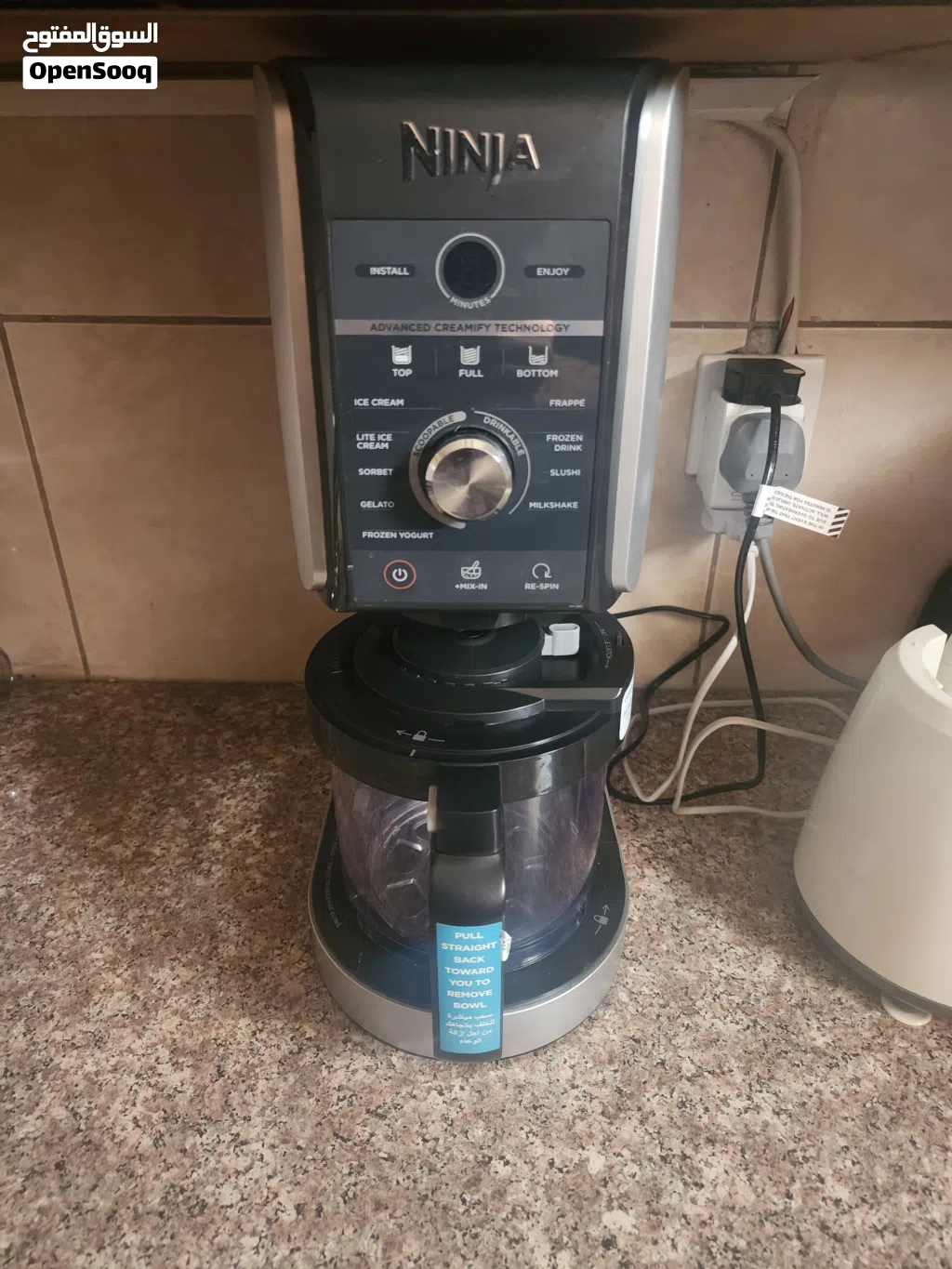 NinjaNC501 CREAMi Deluxe 11-in-1 Ice Cream & Frozen Treat Maker with 3 XL Family Size Pint Container