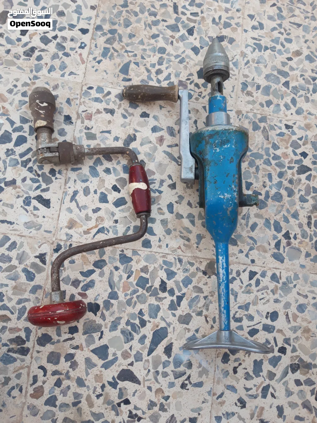 مثقاب يدوي