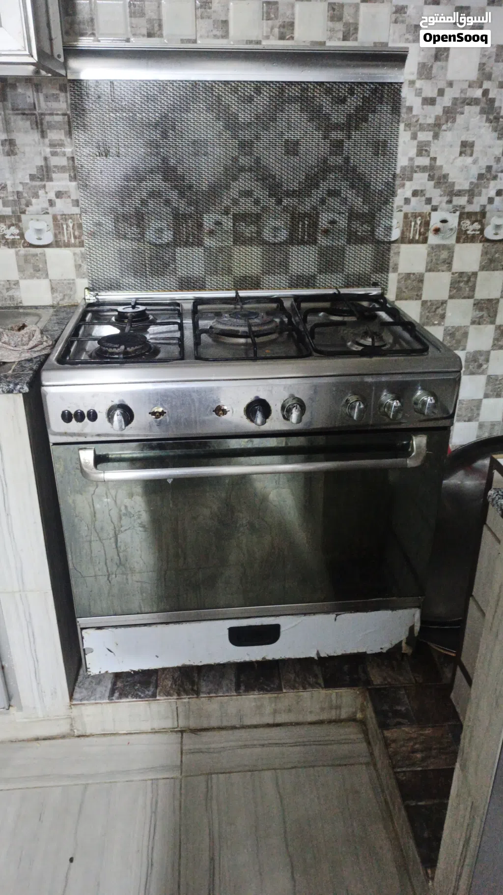 فرن كبير جدا