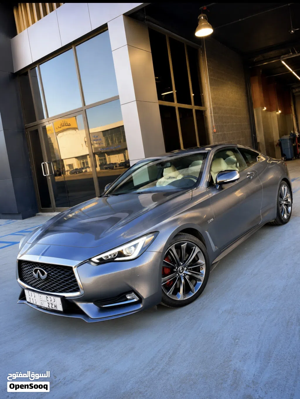 إنفينيتي Q60 Red Sport 400