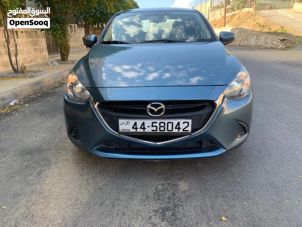 Mazda 2 Standard