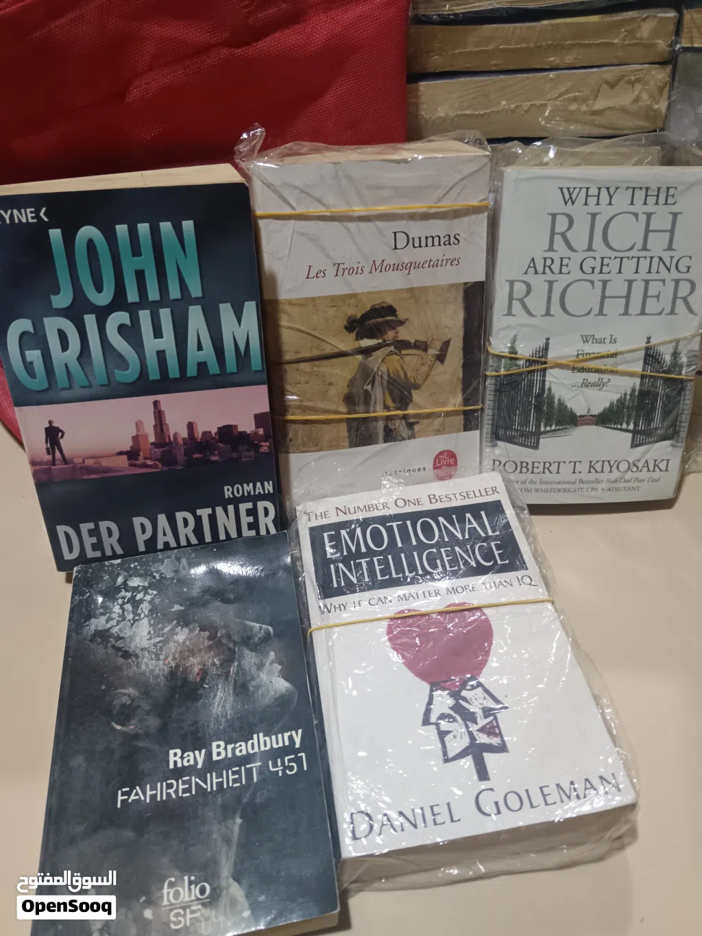 كتب اجنبية بسعر مغري