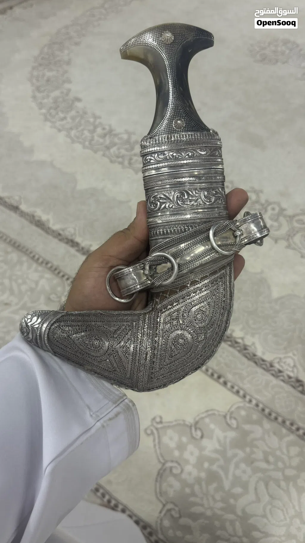 للبيع خنجر صوري