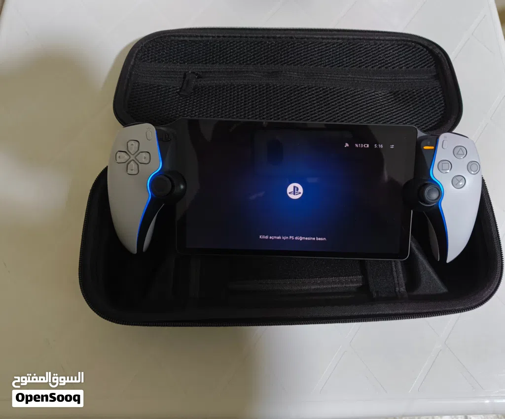 PlayStation 5 portal no have any problem no have any scratches very clean