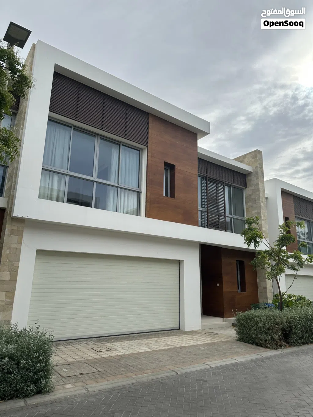 Premium Townhouse for Sale-3+1 BHK-Permanent family residence Golden Visa – ALMOUJ Muscat