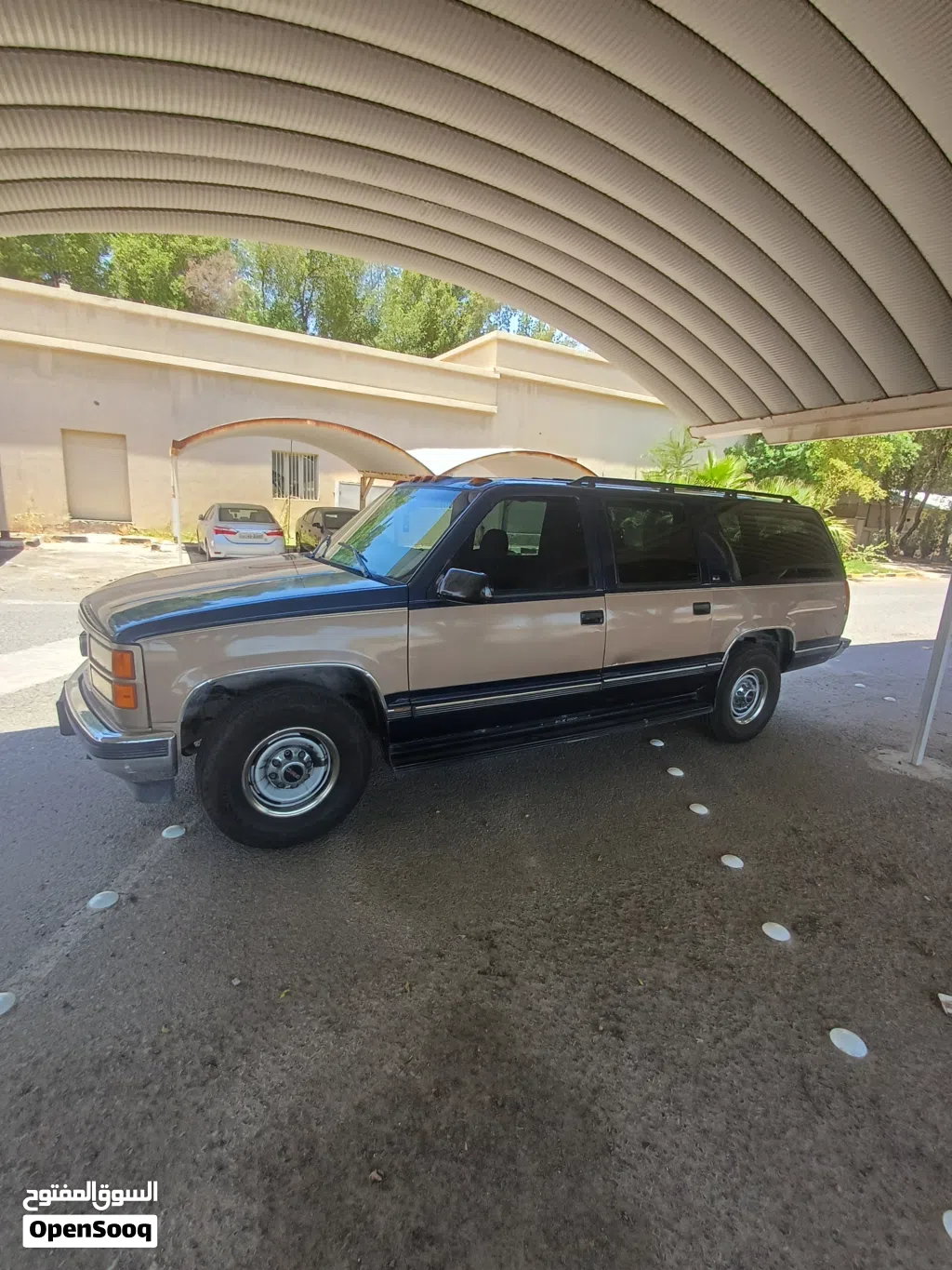 GMC Suburban