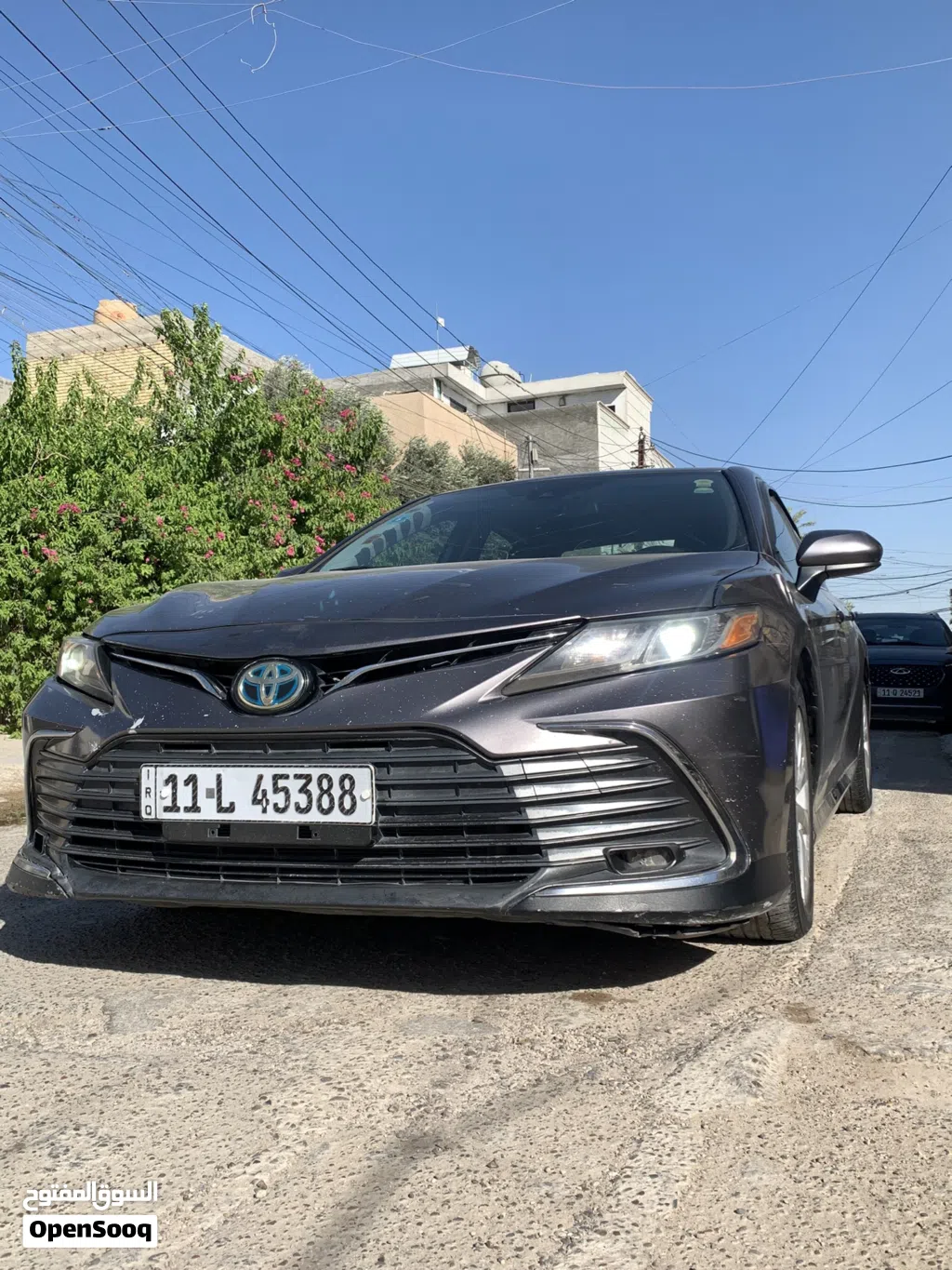 Toyota Camry LE HEV