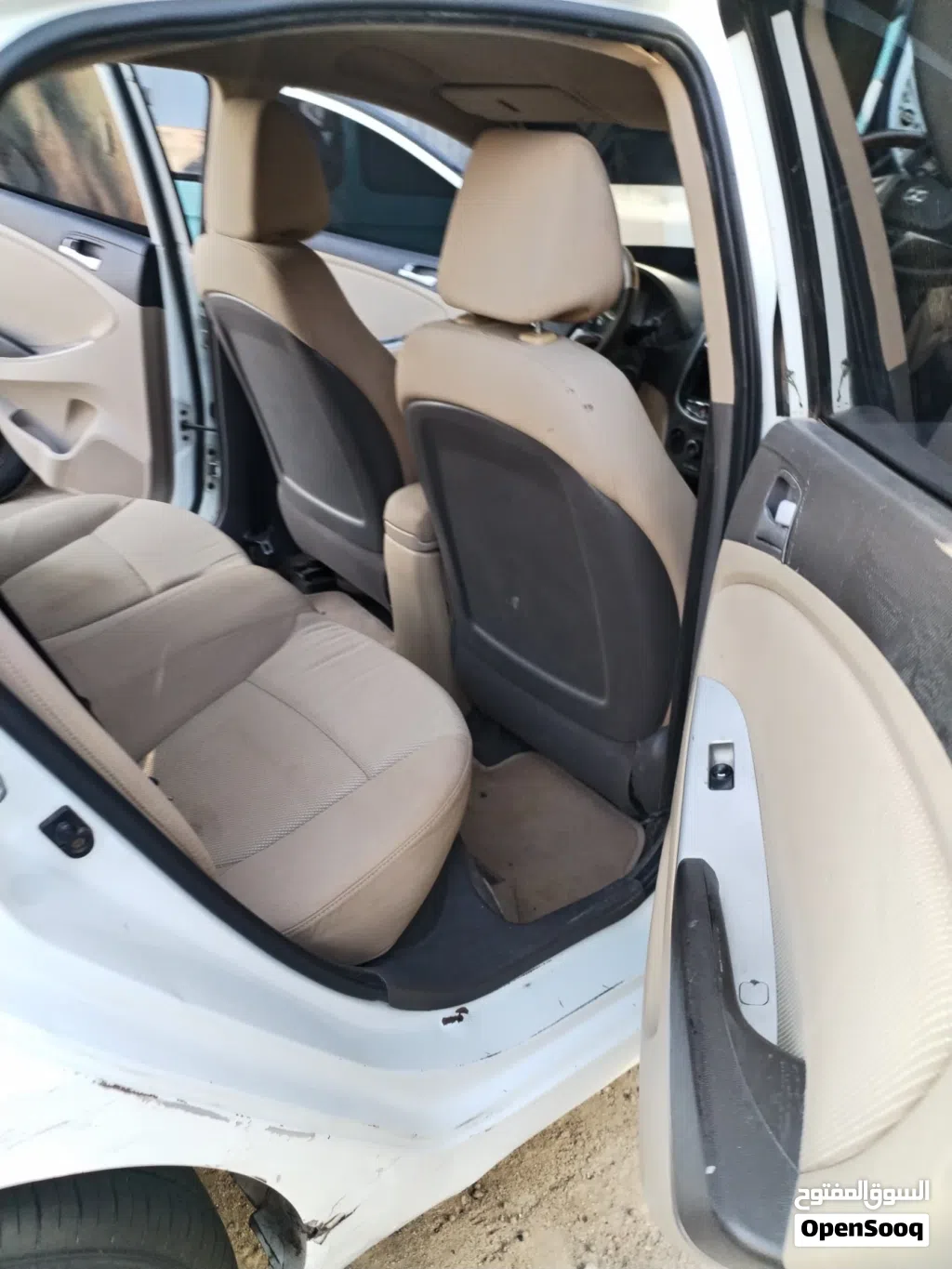 هيونداي اكسنت GLS