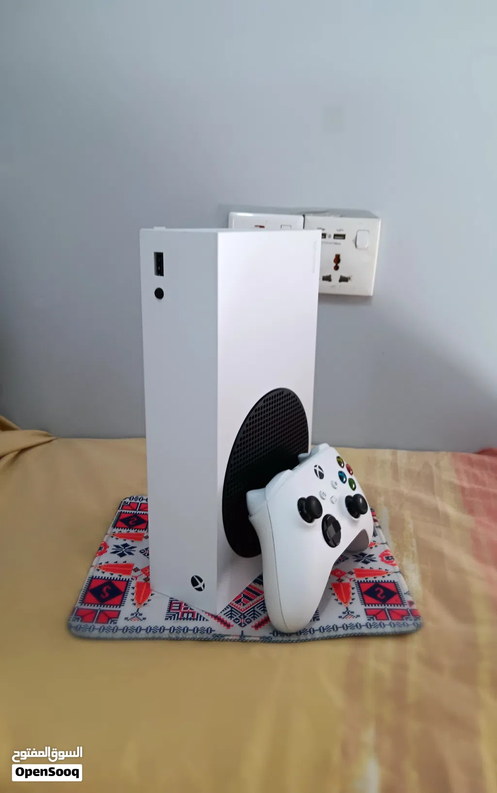 للبيع: إكس بوكس سيريس إس (Xbox Series S) 500GB بحالة ممتازة!