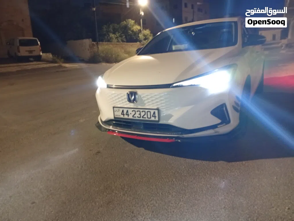 شانجان ايدو EV
