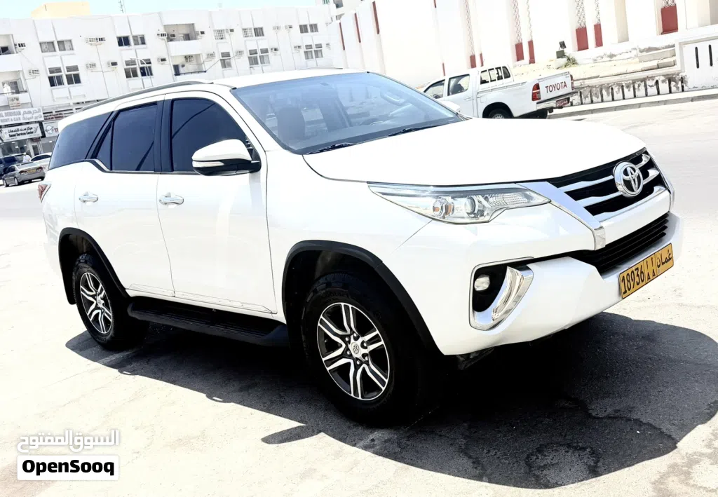 Toyota Fortuner GXR