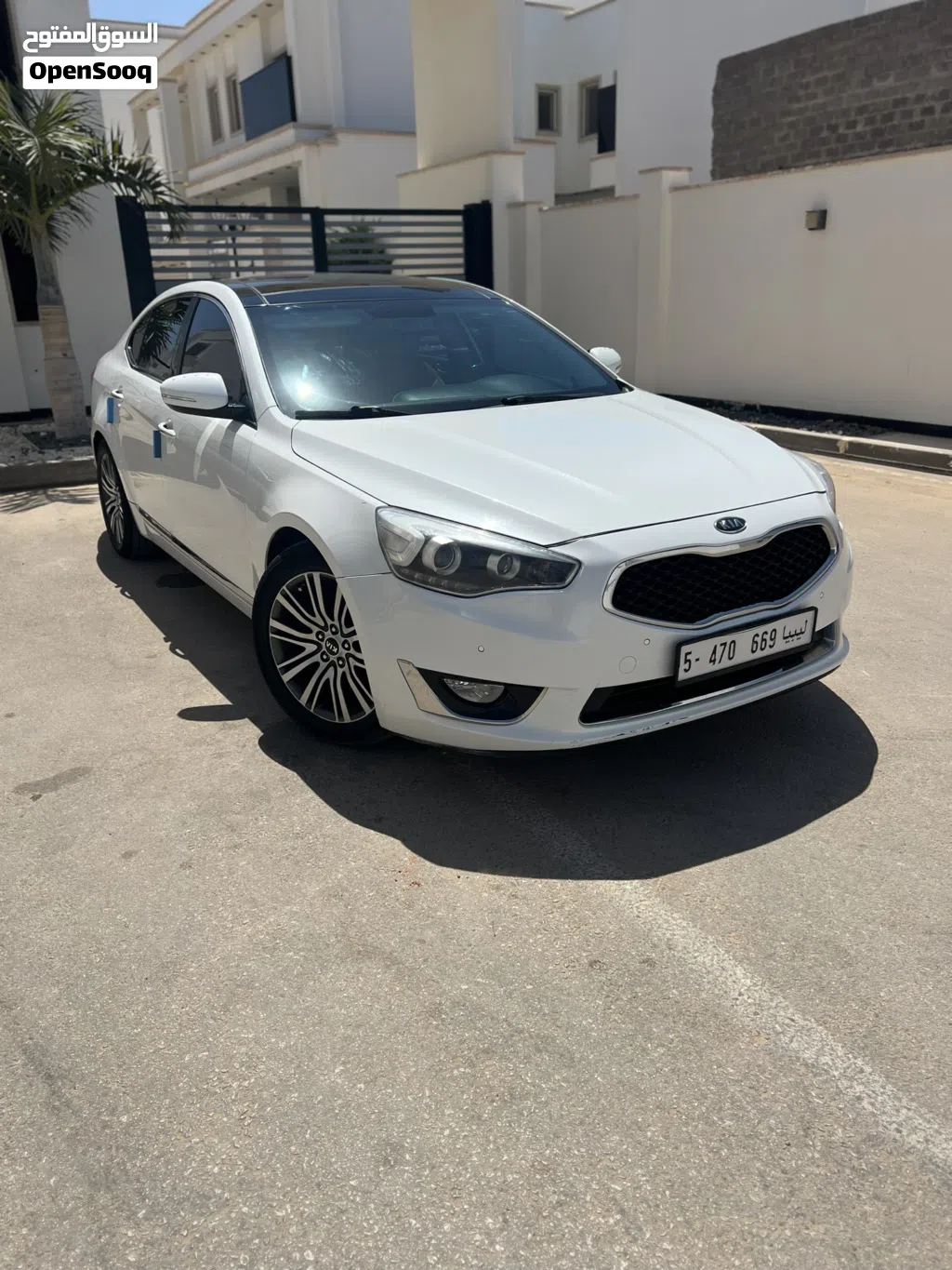 كيا كادينزا Limited