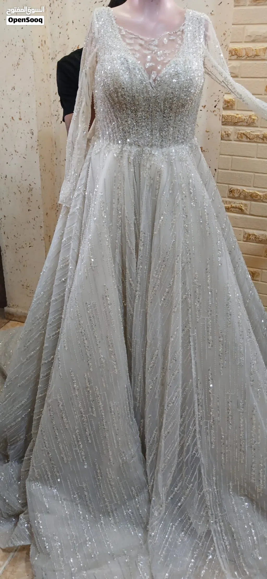 بيع بدلات ابيض بأقل الاسعار
