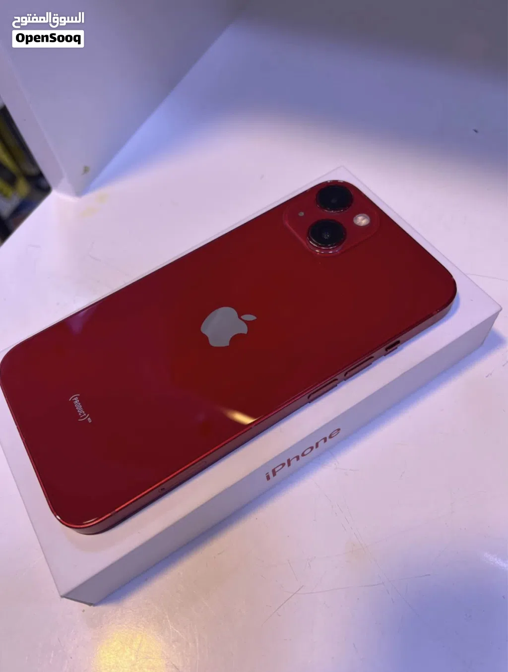 iPhone 13 عادي لون احمر