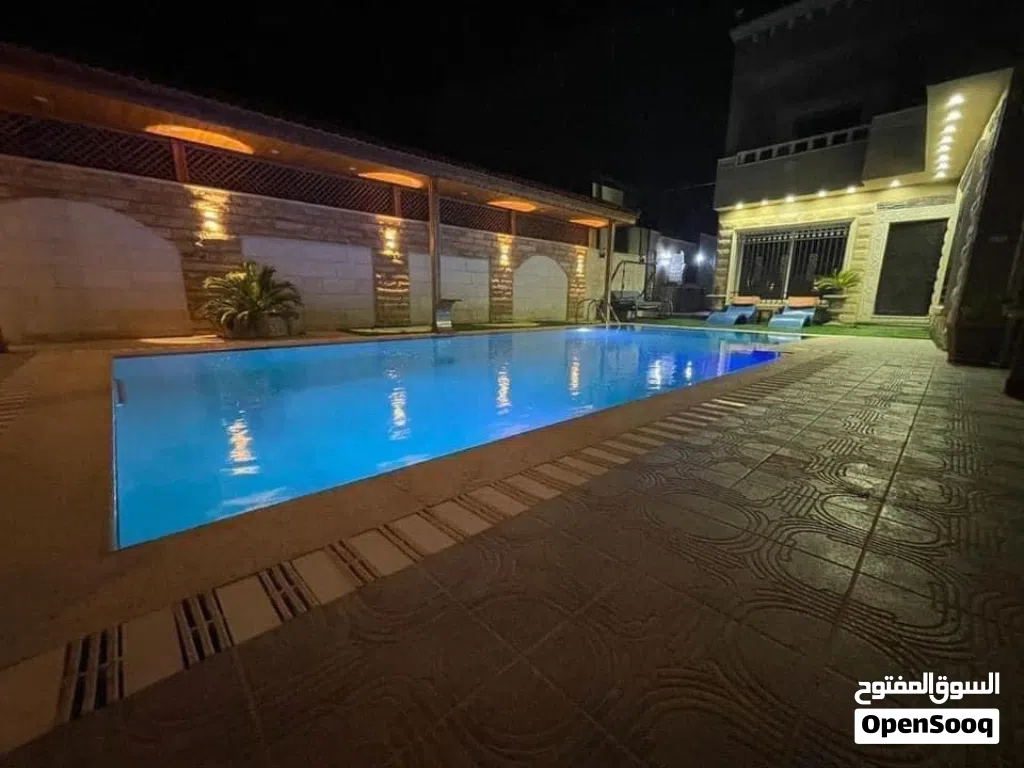 مزرعة فاخرة حي الروضه – 18 دقيقة من عمان –