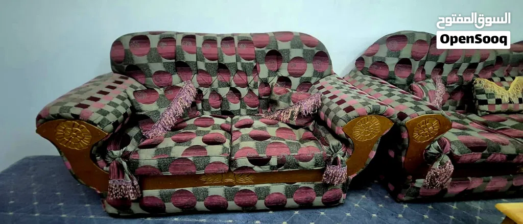 Seven-Seater Sofa for Sale – 450 Riyals Only!