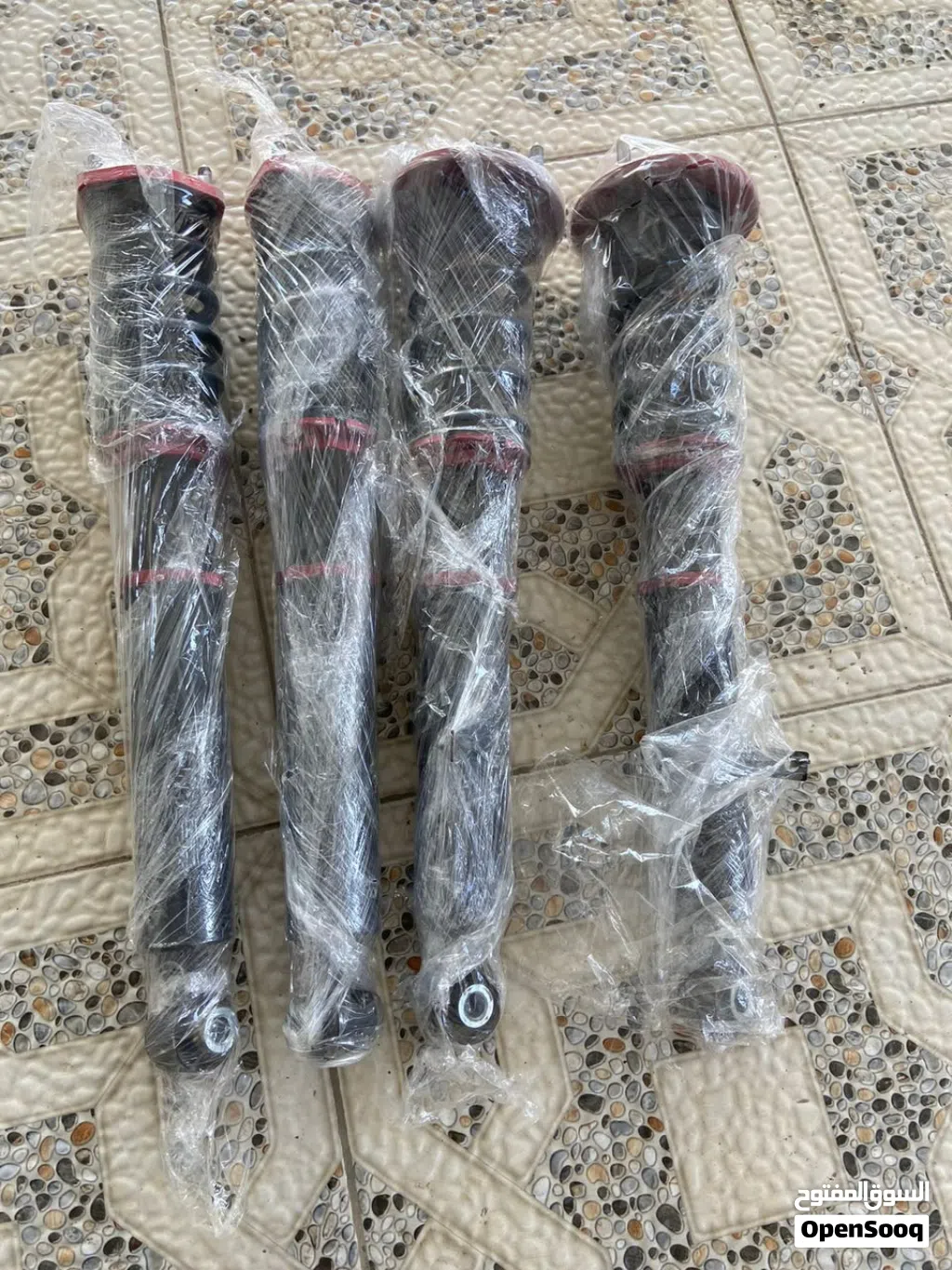 جانبينات ريسنج is gs 2006-2012
