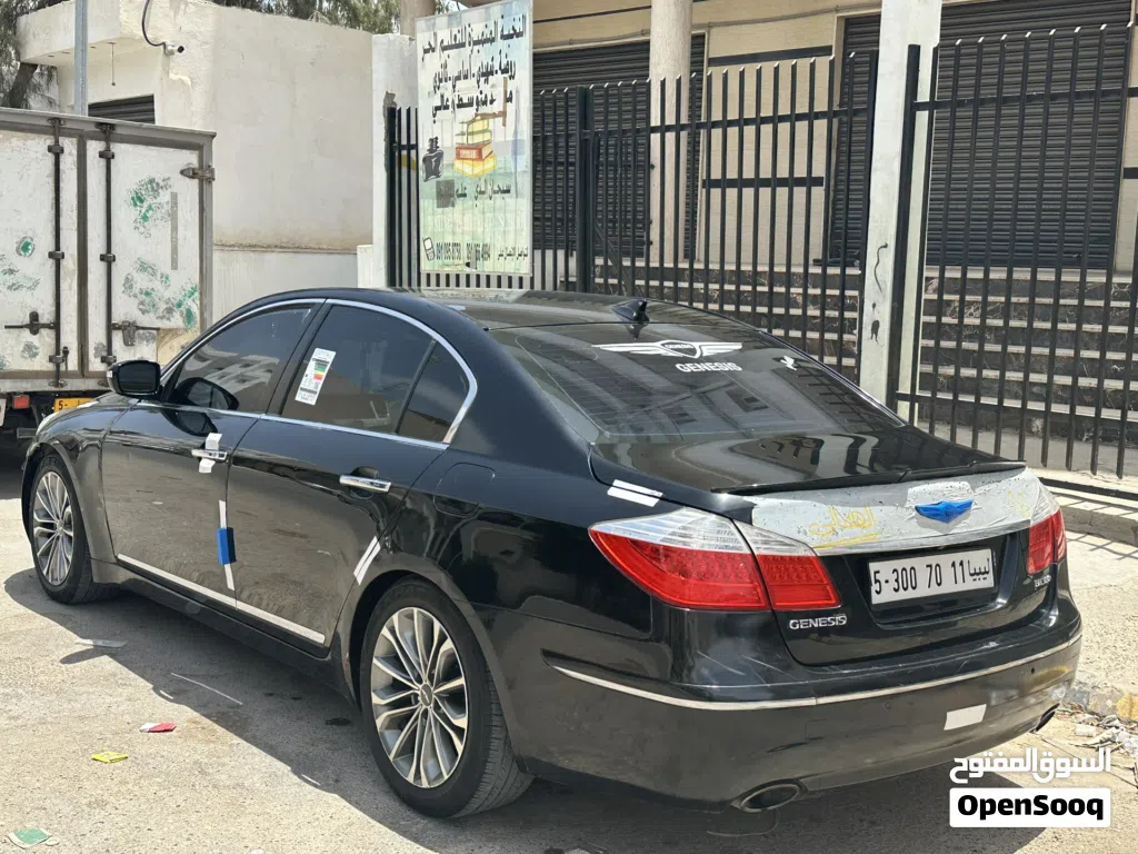جينيسيس اخرى