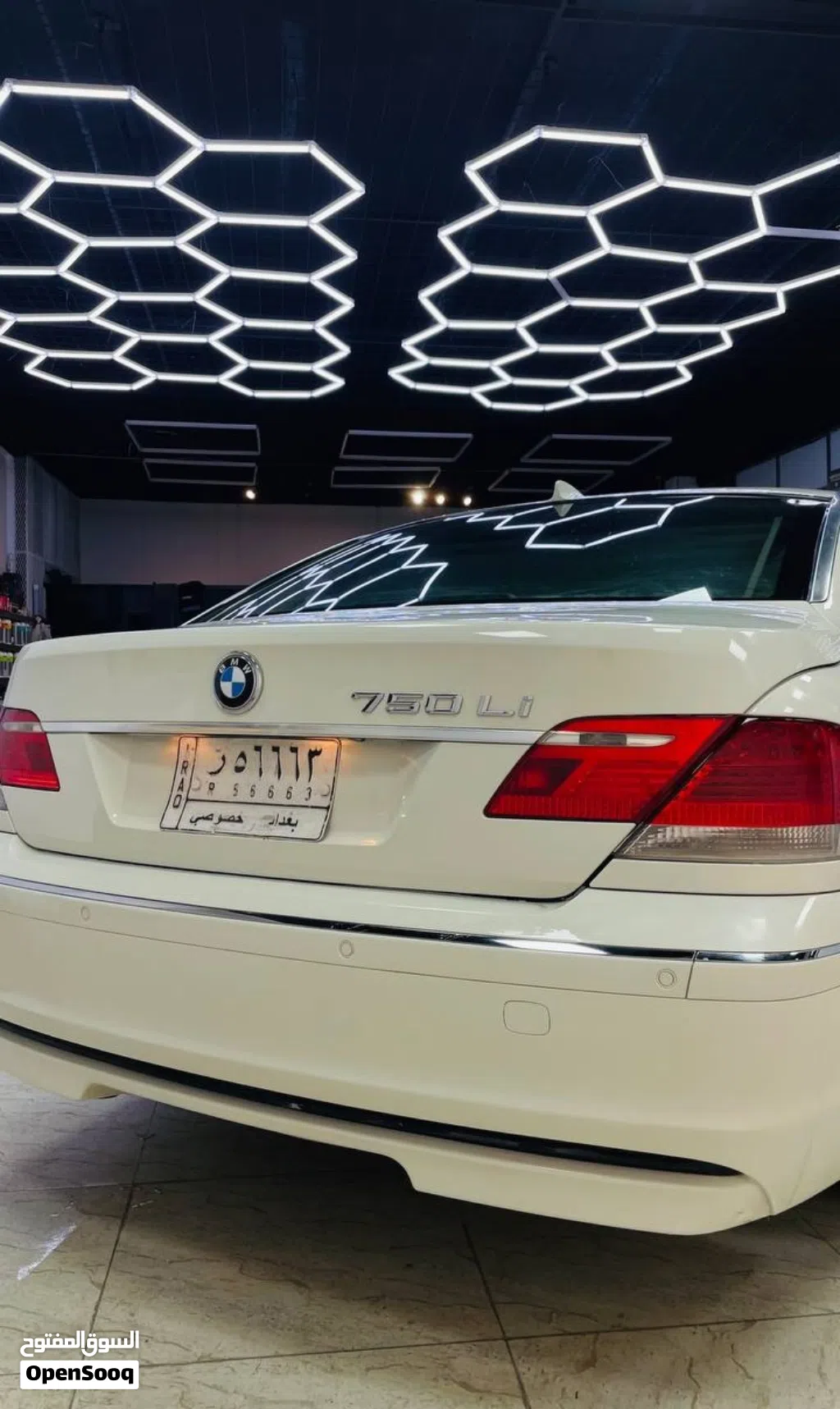 BMW 7 Series 745
