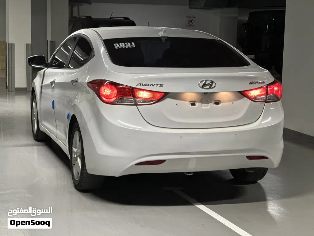 Hyundai Avante Standard