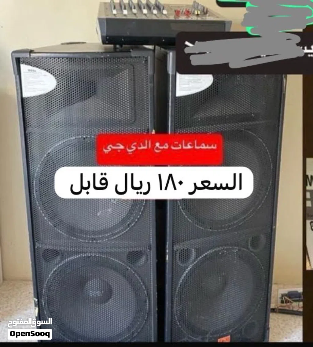 سماعات محمولة مستعملة بجودة جيدة