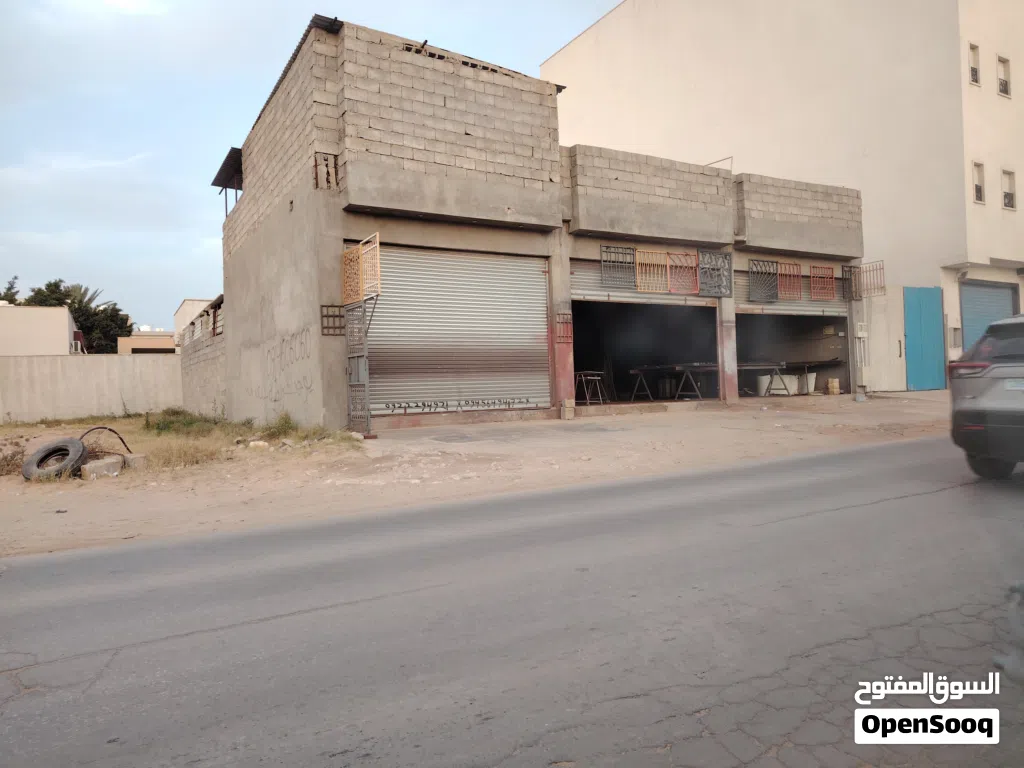 قطعة أرض تجارية (( للبيع