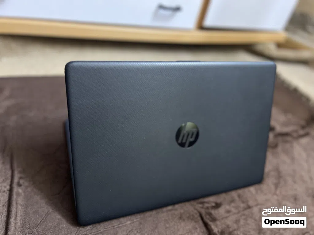 HP Laptop 15-dw1037ne