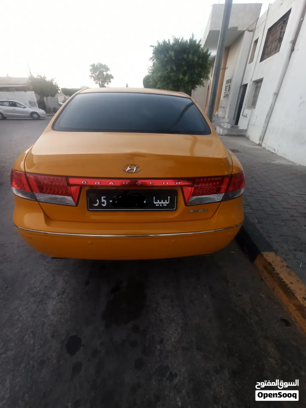 هيونداي ازيرا Standard