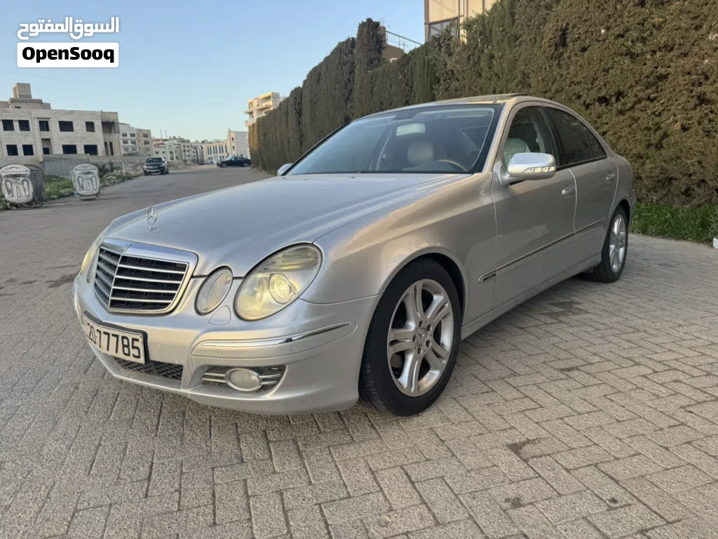 Mercedes Benz E-Class E 200