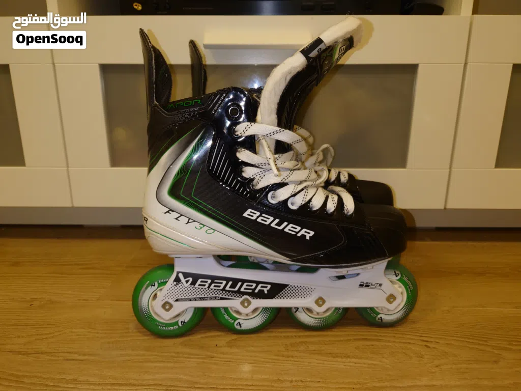 رولر هوكي سكيت - باور Bauer Vapor Fly30 Senior Roller Hockey Skates مقاس 43