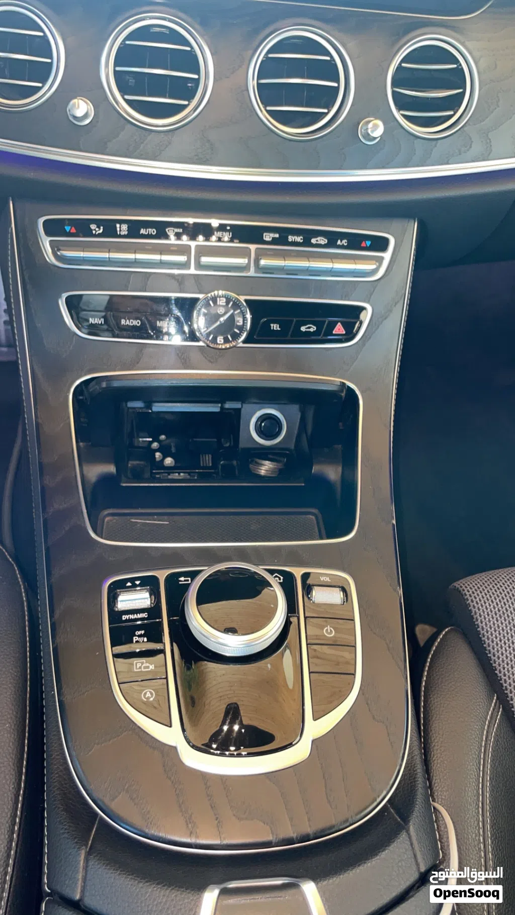 Mercedes Benz E-Class E 200
