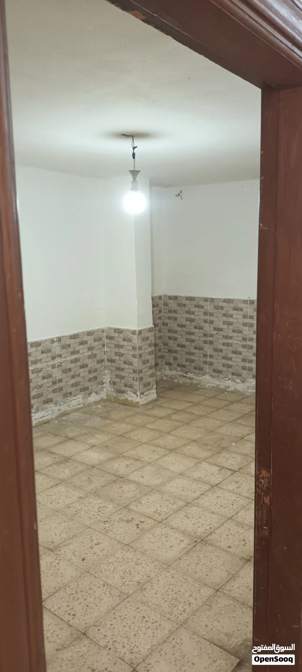 شقق للايجار في ضاحيه الأمير حسن