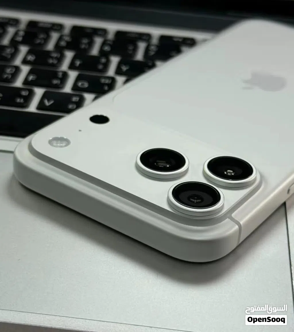 I phone 17 pro max Arabic
