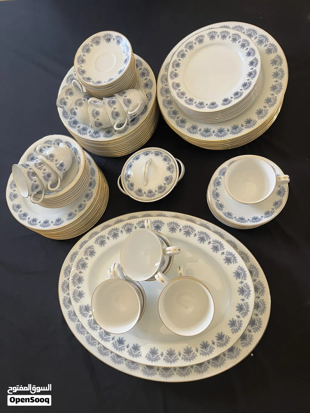 طقم مواعين أطباق Plates set