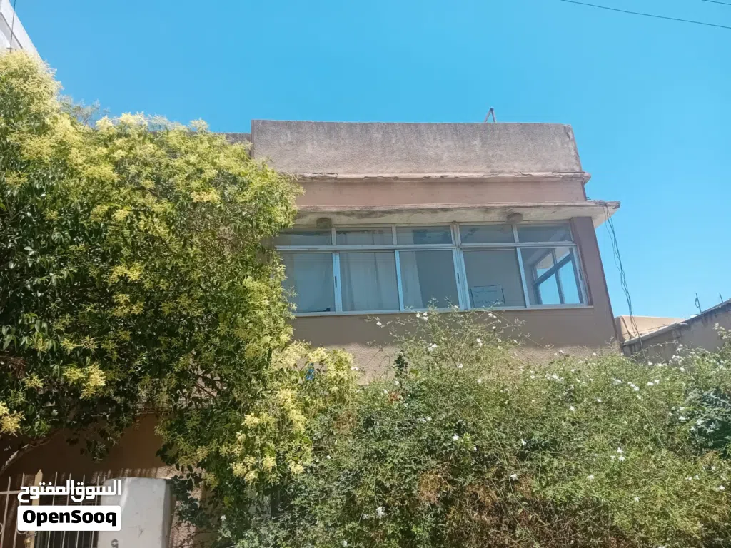 بيت مستقل للبيع