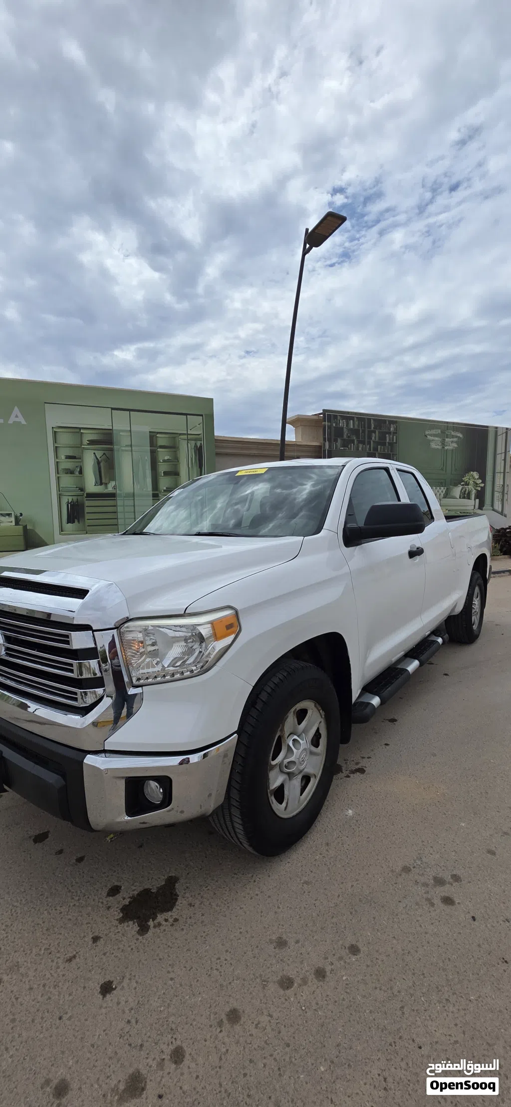 Toyota Tundra SR5