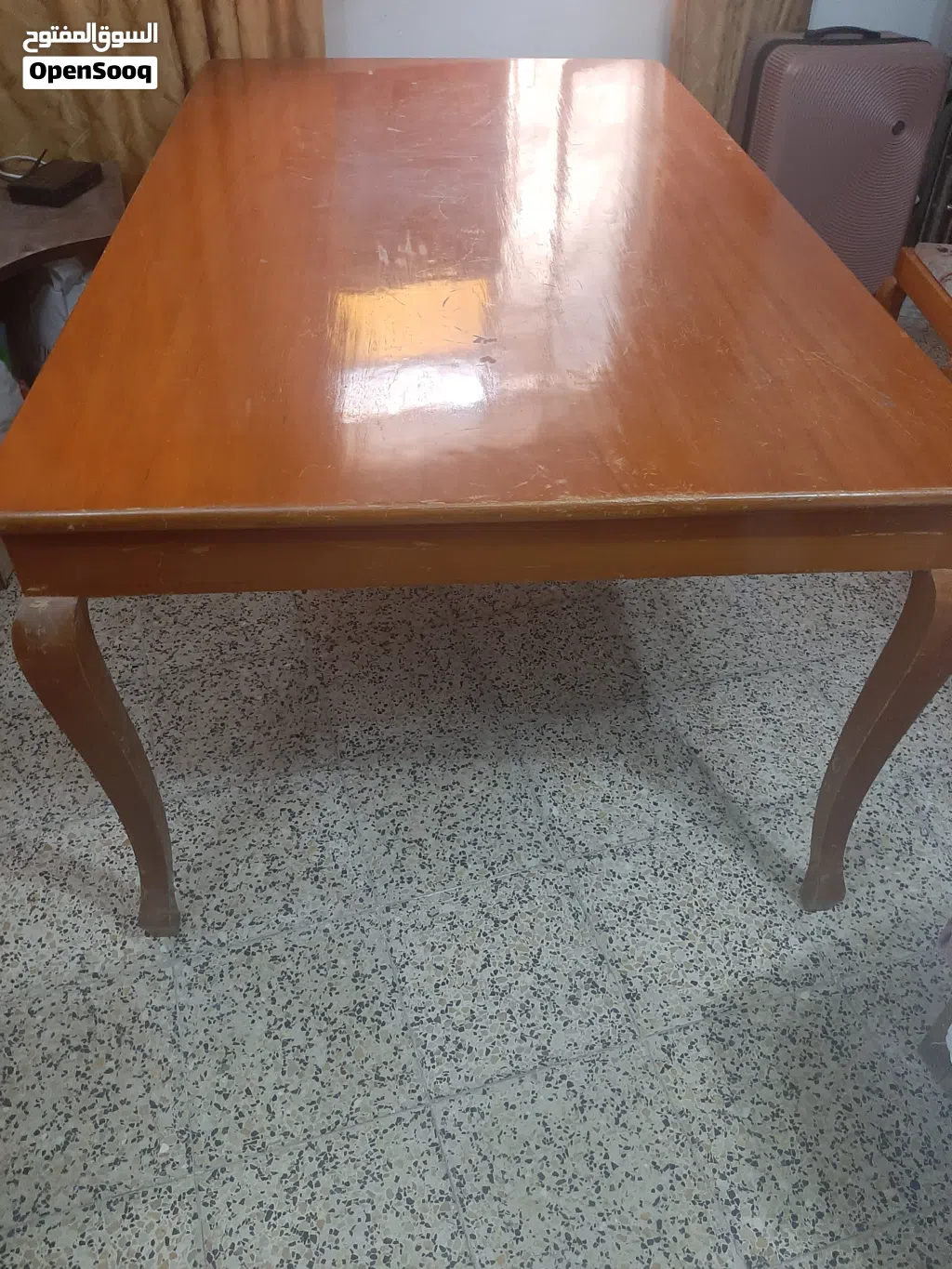 ميز طعام للبيع بدون كراسي للبيع