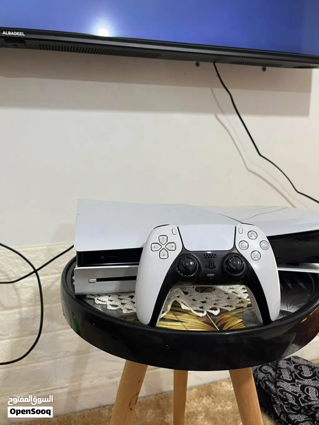 Ps5 حجم داكره 1تيرا يد وحده اصليه جديده معاه الاعاب fifa26 Battelfild redcek Spaider man 2 Asasinc