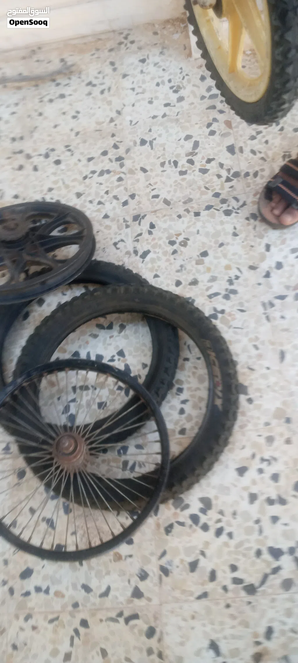 عندي دراجات للتبديل بي بلايستيشن 3 ونزيدك عادي