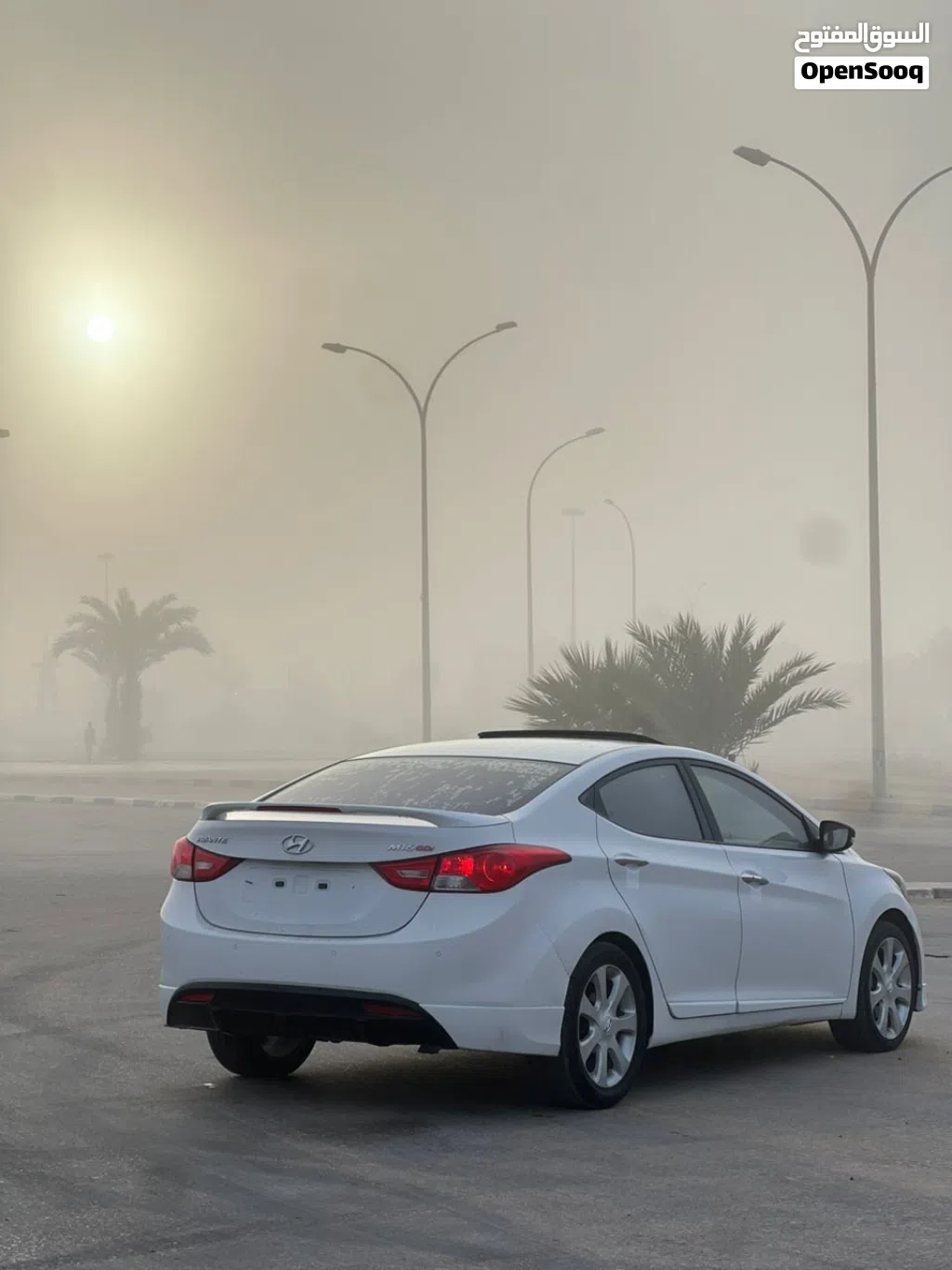 Hyundai Avante Limited