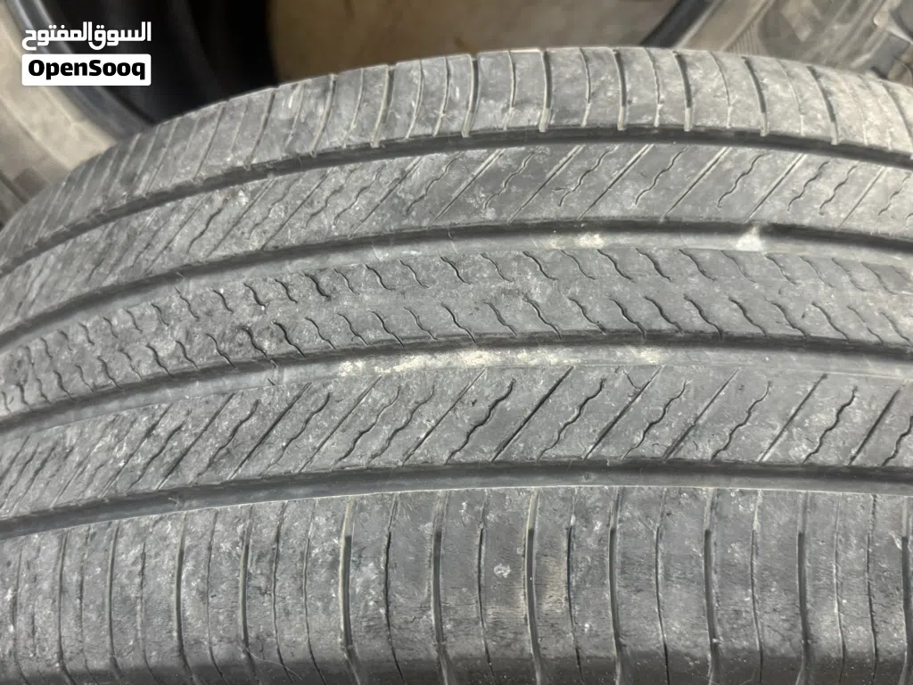 اطارات نوع ميشلان مقاس 255/50/20