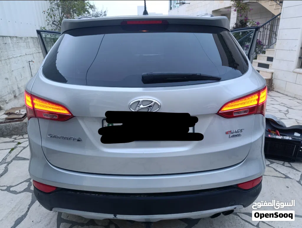 هيونداي سنتافي Limited